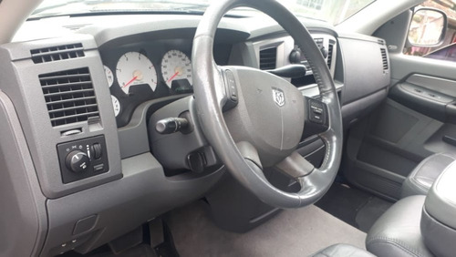 Dodge Ram 2500 4x4