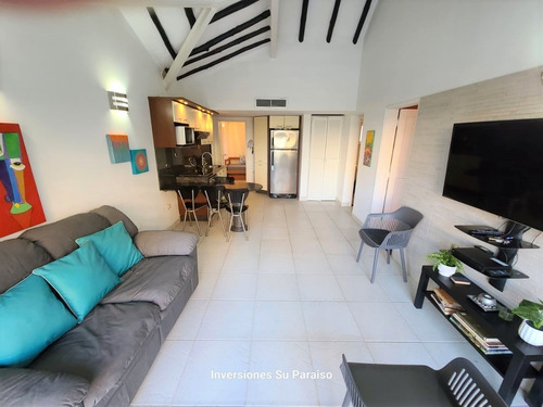 Imagen 7 de 29 de Precioso Y Acogedor Apartamento En Alquiler De Vacaciones Frente A La Playa Y A Pocos Pasos Del Club De Playa Del Hotel Tibisay Isla Margarita