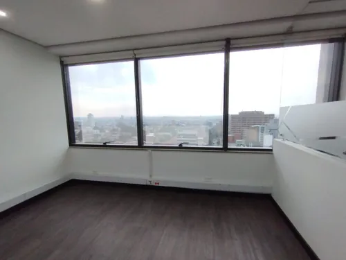 Oficina En Arriendo En Quinta Camacho. Cod A16665