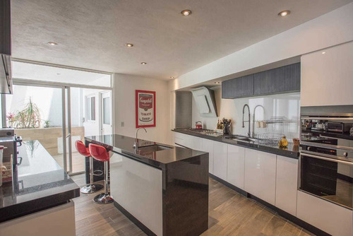 Imagen 2 de 14 de Excelente Residencia Venta $8 M Exclusiva Urge Milenio Ill