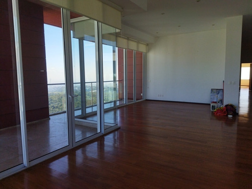 Imagen 25 de 30 de Penthouse En Renta Av De Los Poetas $59,000