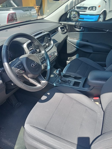Kia Sorento 2.4 Lx At