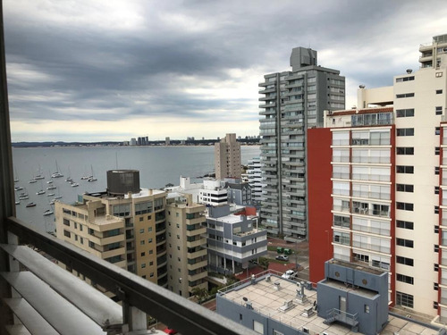Imagen 5 de 9 de Apartamento Muy Comodo!! Zona Puerto Excelente!