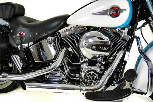 Imagem 9 de 15 de Harley Davidson Heritage Classic - 2017