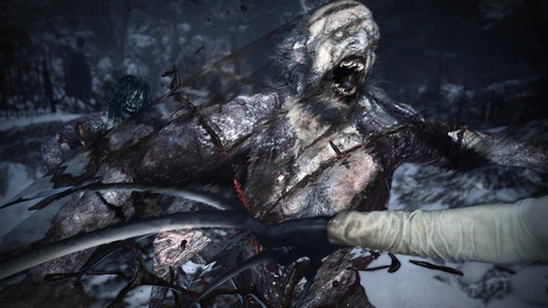 Resident Evil Village Standard Edition Capcom PS4 Físico