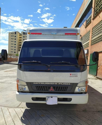 Imagen 2 de 9 de Mitsubishi Canter Fuso Camion Cava
