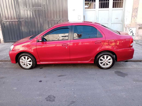 Toyota Etios 1.5 Sedan Xls 2017