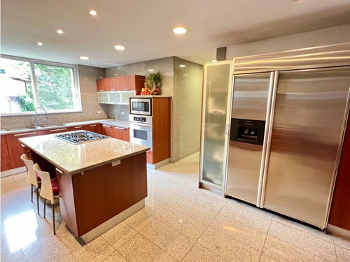 En Venta Lujoso Apartamento En Sebucán. Sucre - Caracas