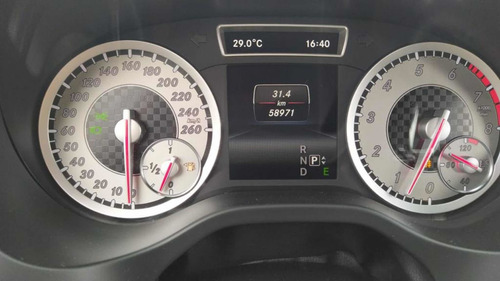 Imagem 14 de 14 de Mercedes-benz Classe A 2015 1.6 Urban Turbo 5p