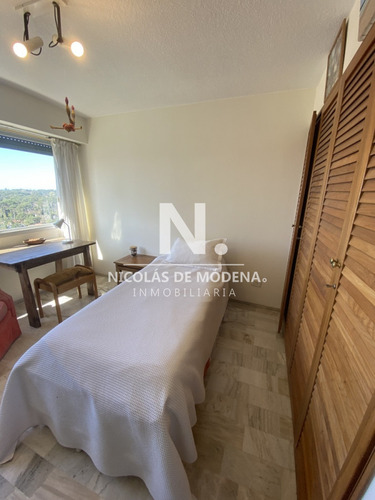 Hermoso Y Amplio Apartamento De 3 Dormitorios En Punta Del Este
