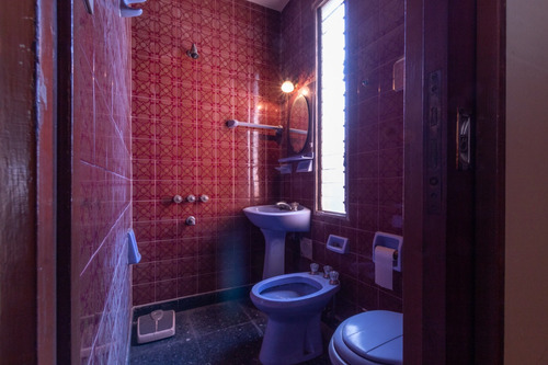 Casa En Esquina En Venta