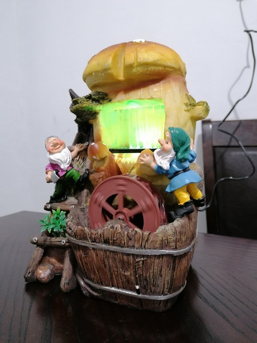 Pileta Decorativa De Enanitos