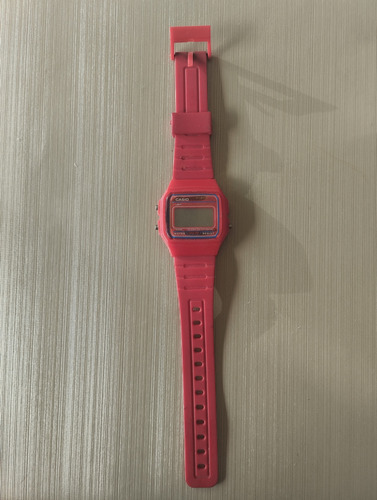 Relógio Casio F-91 W ( Não Funciona) Vermelho Vermelho Vermelho (Usado)