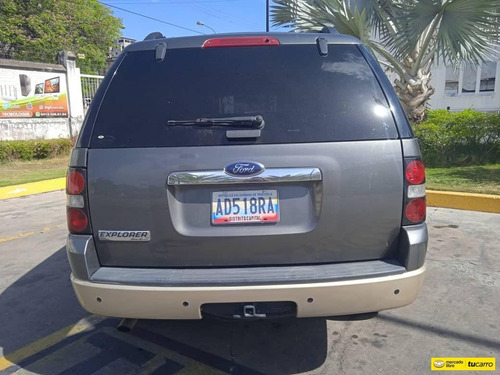 Ford Explorer Eddie Bauer