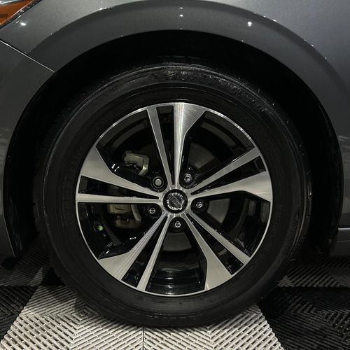 Nissan Sentra 1.8 Advance Cvt