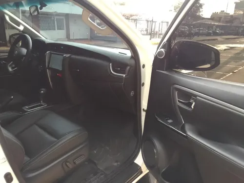 Toyota Fortuner 2.8 At Diesel - 2023