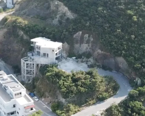 Casa - Lomas De Montecristo
