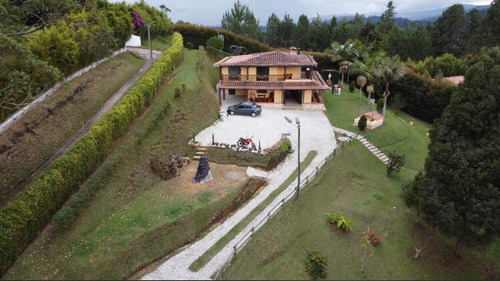 Encantadora Finca En Venta Guarne Cerca Al Casco Urbano