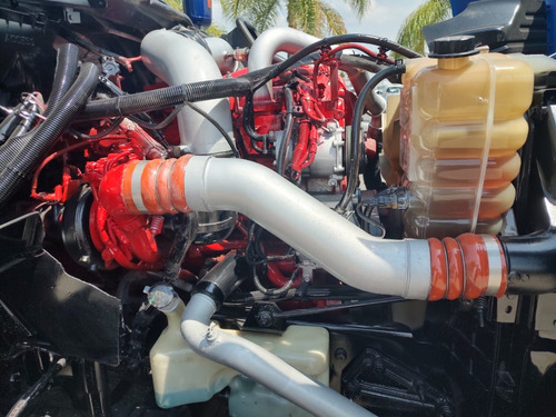 Dos Prostar 2016 Azul, Cummins