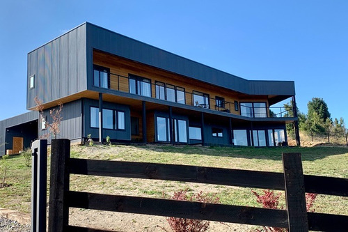 Casa En Parcela Con Increíbles Vistas Al Lago Llanquihue Y V