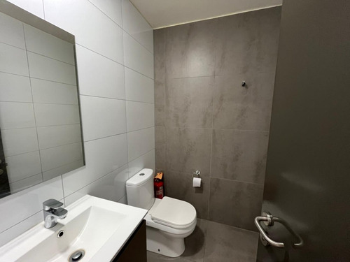 Oficina En Arriendo, Edificio Centro Pichimapu, Las Rastras