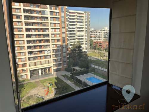 Venta Lindo Departamento 3d/3b, A Pasos Colón Con Vespucio