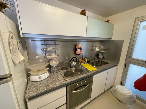 Imagen 9 de 30 de Departamento 2 Amb Con Cochera, Recoleta