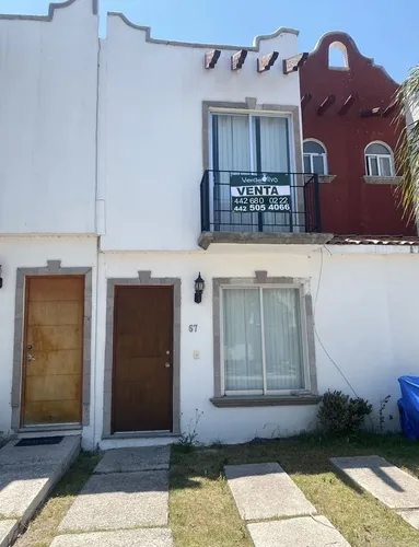 Casa En Venta Lomas De San Pedro, Queretaro. Con Estudio En Pb, Y Amenidades