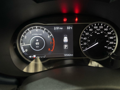 Nissan Versa 1.6 Advance Cvt