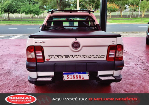 Imagem 6 de 15 de Fiat Strada 1.6 Mpi Trekking Ce 16v Flex 2p Manual