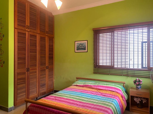 Imagen 8 de 13 de Se Vende Casa 516m2 6h+1s/7b+1s/7p Los Palos Grandes