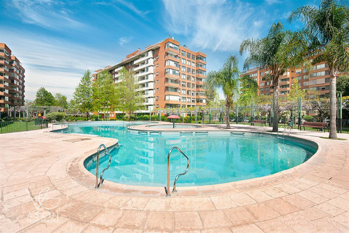 Departamento En Venta De 4 Dorm. En Vitacura