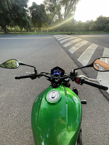 Benelli 752s - 2022 - 12,500kms