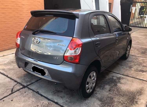 Toyota Etios 1.5 X 2015