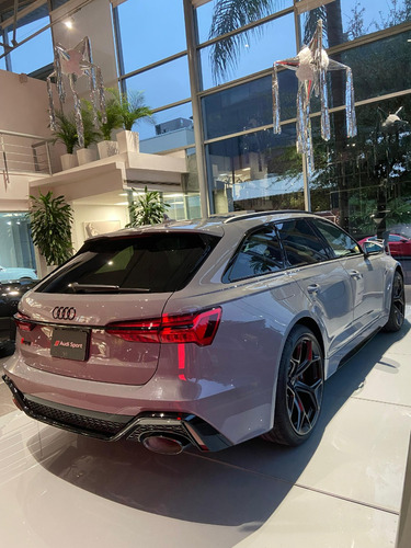 Audi RS6 4.0 V8 Performance Tiptronic Quattro