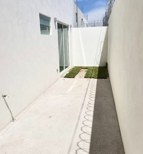Imagen 22 de 23 de Vendo Casa Nueva. Lista Para Estrenar Cuenta Con Todos Los S