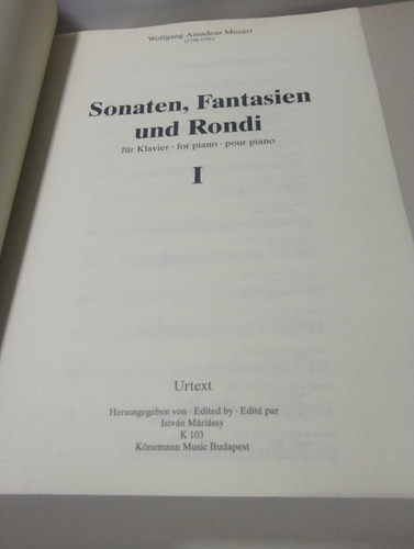 Sonaten, Fantasien Und Rondi 1 W. Amadeus Mozart Partitura