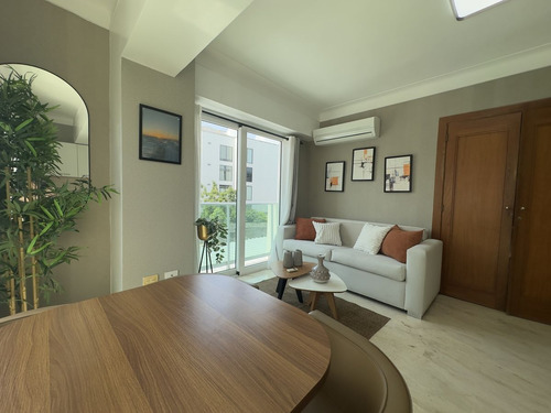 Apartamento Amueblado En Naco, Santo Domingo