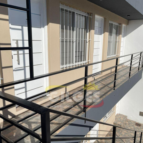 Alquiler Departamento 2 Amb. En Ramos Mejia A Estrenar