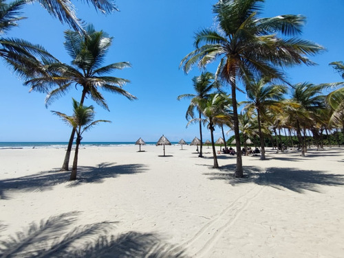 Apartamento En Venta Villas Turisticas Los Cayos Boca De Aroa Estado Falcon Con Salida Playa