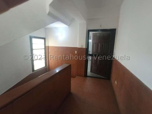 Imagen 4 de 10 de Local En Alquiler Parroquia Santa Teresa 22-6259 Renta House Los Samanes