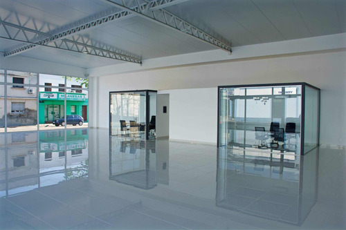 Salon Comercial
