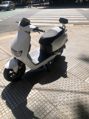 Imagen 4 de 15 de Moto Eléctrica Sunra Robo Doble Batería Litio Potenciada 0km
