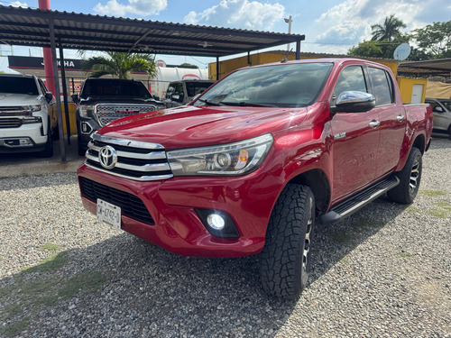 Toyota Hilux 2.8 Tdi Cabina Doble At