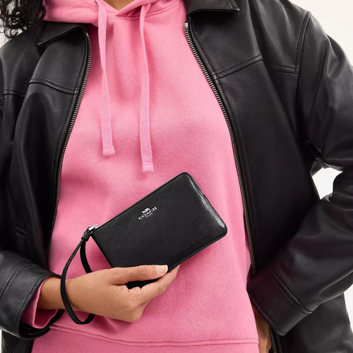 Monedero Café Coach Corner Zip Con Estampado Floral Color Negro Diseño De La Tela Charol