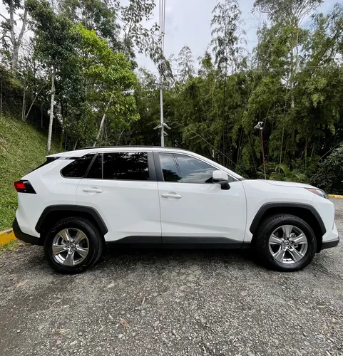 Toyota RAV4 2.5 Xle Hev 4X4 Cvt