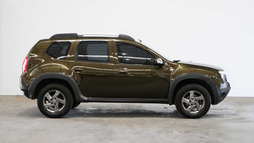 Renault Duster 2.0 Ph2 4x4 Privilege 143cv - 170375 - C