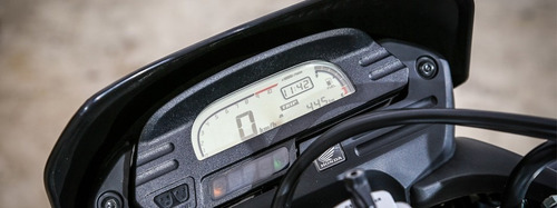 Imagen 12 de 19 de Honda Xre 300 Color Verde