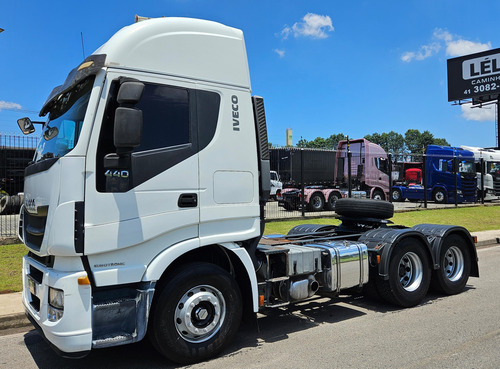 Iveco Hiway 6x2 Ano 17 Teto Alto Automático Ar Condicionado