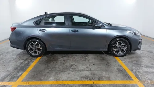 Kia Forte 2.0 LX AUTO